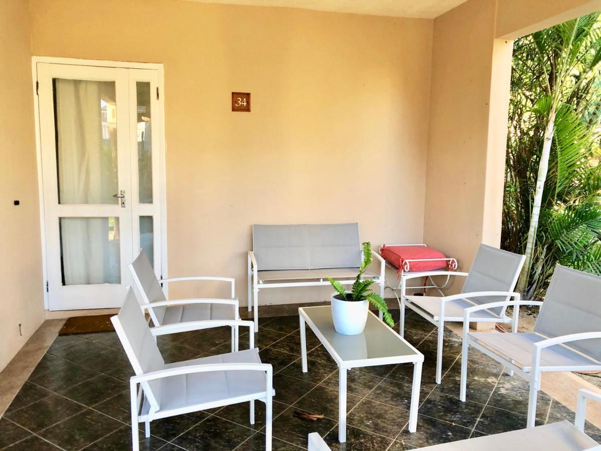 Beachfront Villa In A Beautiful And Secured Complex Flic-en-Flacq Exterior foto